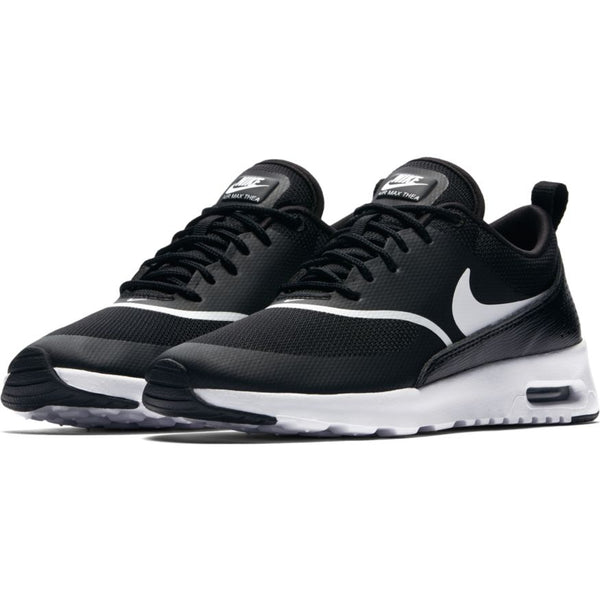 Nike air max thea hotsell black and white australia