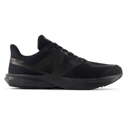 NEW BALANCE FLASH V7 RUNNING SHOE
