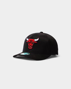 MITCHELL & NESS 110 SNAP BLACK CORE TEAM LOGO CHICAGO BULLS