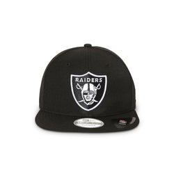 NEW ERA 9FIFTY SNAPBACK BLACK/WHITE CAP - OAKLAND RAIDERS