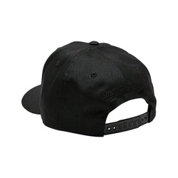 MITCHELL & NESS CHICAGO BULLS BLACK TEAM LOGO FLEX 110 5 PANEL SNAPBACK